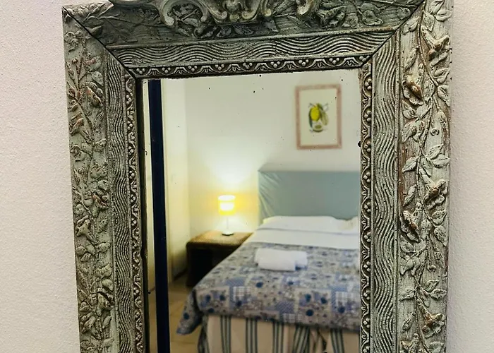 招待所 Welcome Traveller Leda