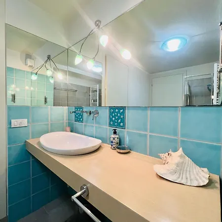 Welcome Traveller Leda 3*