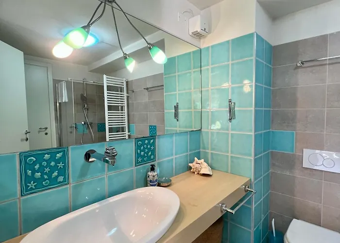 Welcome Traveller Leda