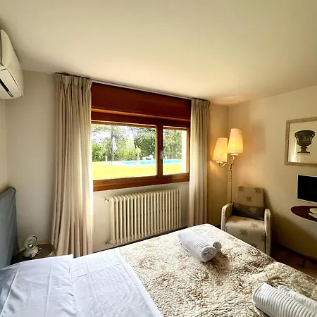 Welcome Traveller Leda Garda (Verona)